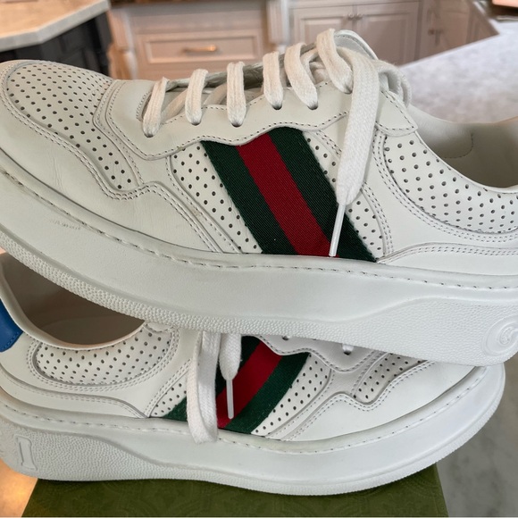 GUCCI Women’s Sneaker with Web size 39 - Picture 8 of 11